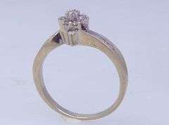 Flashy Vintage Diamond Cluster Ring in Gold