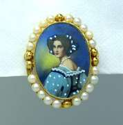 Vintage Carl-Art 14kt Hand Embellished Brooch