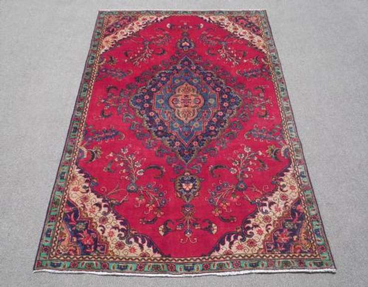 Fine Quality Semi Antique Persian Tabriz 9.5x6.4