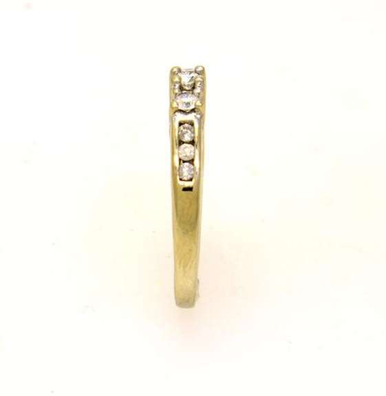 Diamond Ring in White Gold, Size 4.5