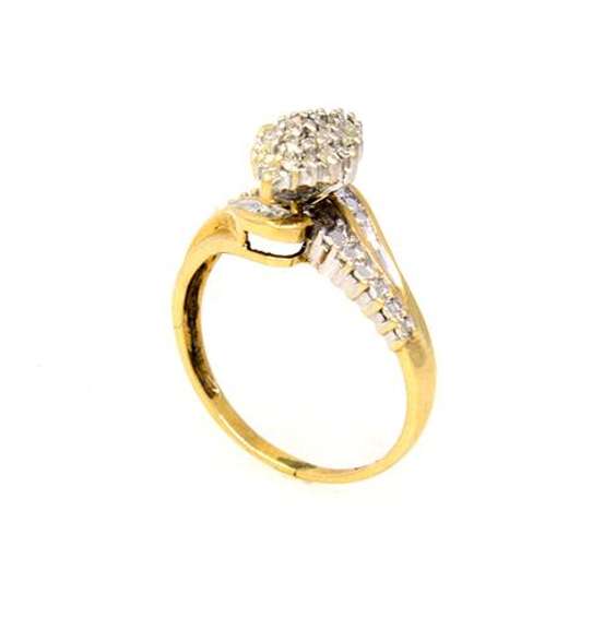 Cluster Diamond Ring in Gold, Size 5.25