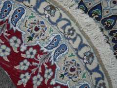 Beautiful Round Wool/Silk Persian Nain 3.3x3.3