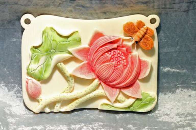 Lotus Leaf Natural Ivory Pendant