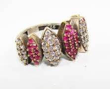 Charming Classic Design Multi Gems 925 SS Ring