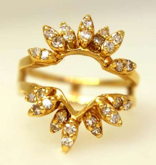 Diamond Contour Ring in Gold, Size 5.5