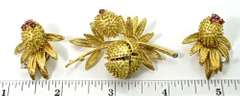 Fantastic 18K Thistle Brooch and Earrings Set
