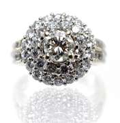 Impressive High End 18K Diamond Cluster Ring
