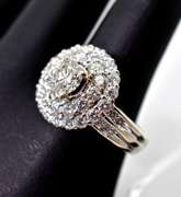 Impressive High End 18K Diamond Cluster Ring