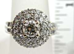Impressive High End 18K Diamond Cluster Ring