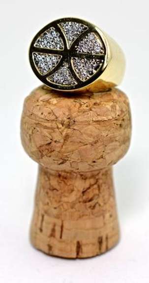 Unique Eye-Catching Man's 18K Diamond Cluster