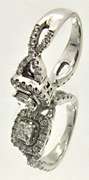 LADIES 18 KT WHITE GOLD DIAMOND ENGAGEMENT RING.