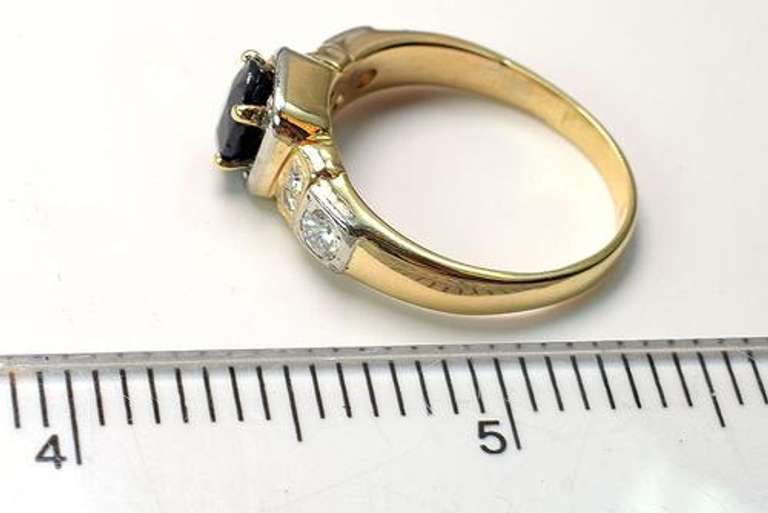 Gorgeous Sapphire & Diamond Ring