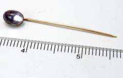 Vintage Stick Pin in 14KT Gold.