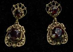 Victorian Garnet & Gold Filigree Earrings