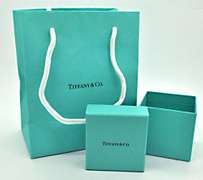 TIFANNY AND CO. PLATINUM ENGAGEMENT RING.