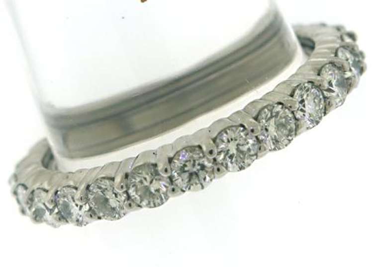 Stunning Shared Prong Diamond Band