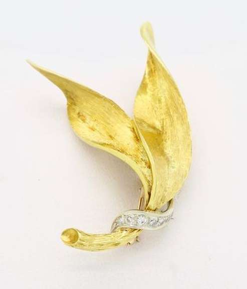 18K Yellow Gold Leaf Brooch