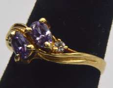 10kt Yellow Gold Ring with Amethysts & Diamonds