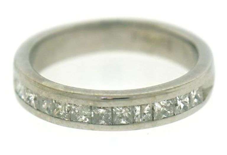 Great Princess Diamond Channel Band Ring