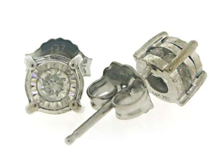 Lovely Diamond Stud Earrings