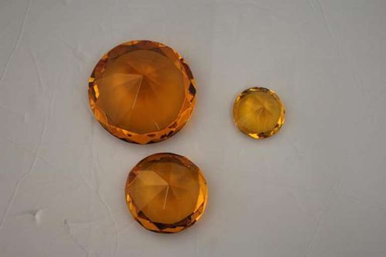 Trio Diamonds Crystal Amber