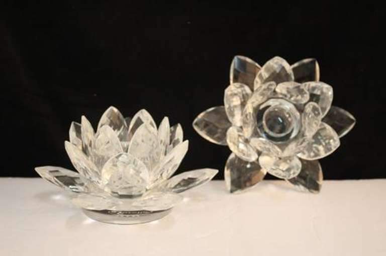 Clear Lotus Pair Candle Sticks