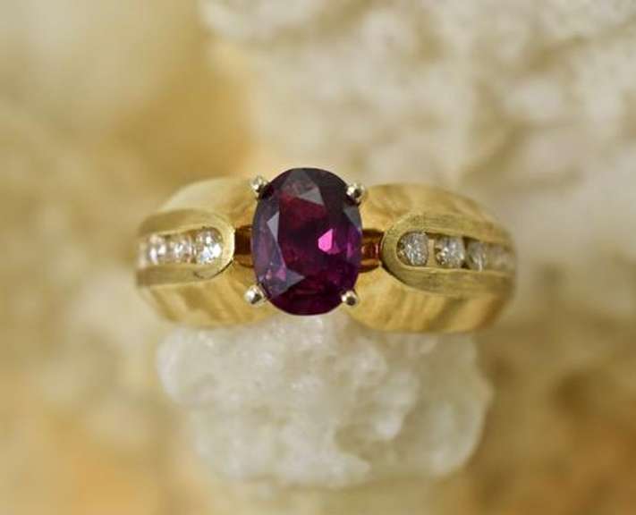 Lovely Ruby & Diamond 14K Ring