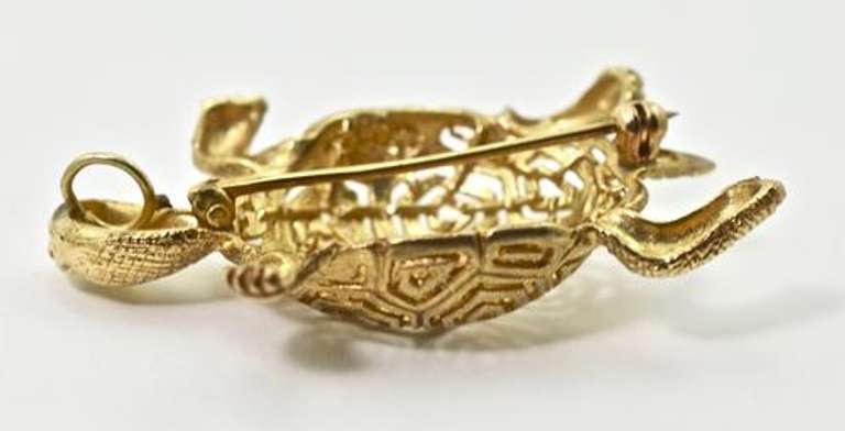 Charming 14K Turtle Brooch or Pendant