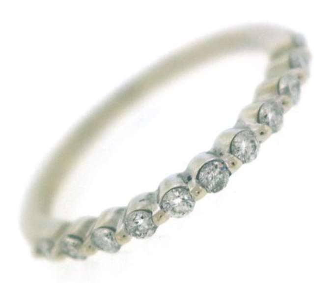 Classic Shard Prong Diamond Band Ring