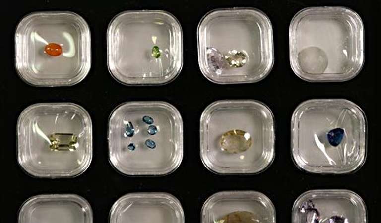 Lot of Multi Color Gemstone Tray