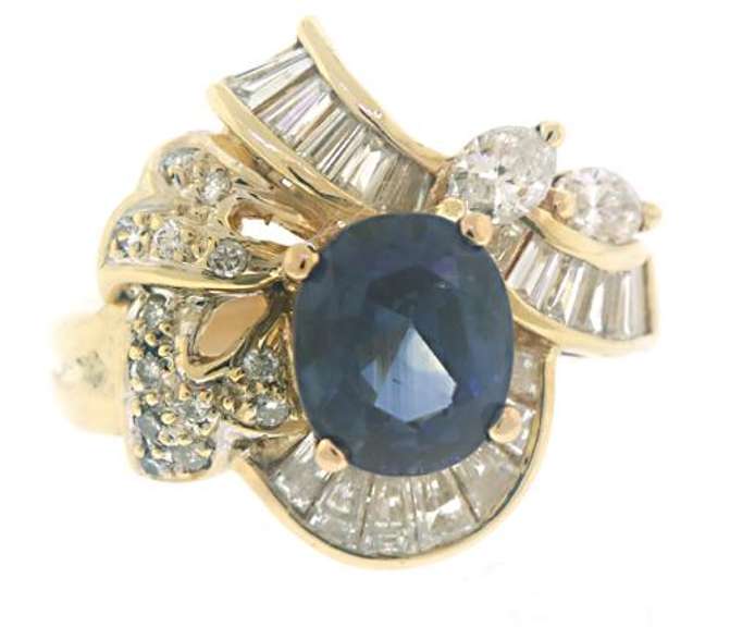 Elegant Blue Sapphire and Diamond Ring