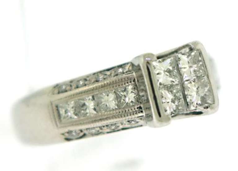 Brilliant 14kt WG Invisible Set Diamond Ring
