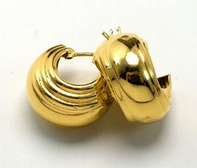 14KT Wide Huggie Hoop Earrings