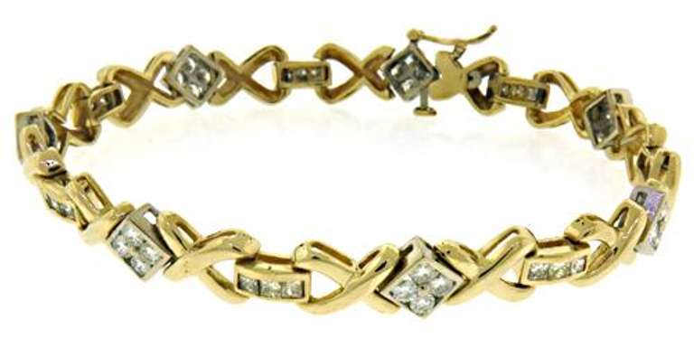 Alluring 14kt YG Round & Princess Cut Diamond "X"-Link Bracelet