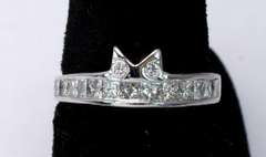 Unique 0.66CTW Diamond Band, 14KT