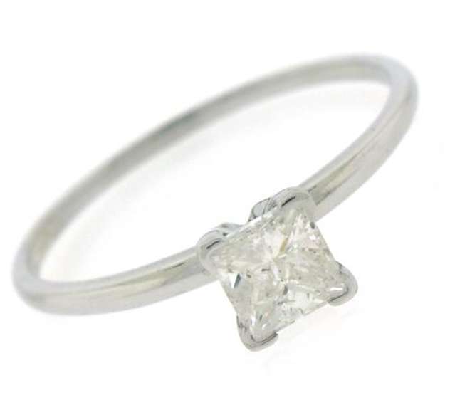 Princess Cut Solatire Diamond Ring
