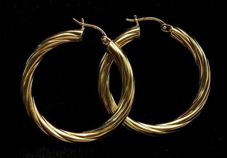 FunTwisted-Texture Hoop Earrings in Gold