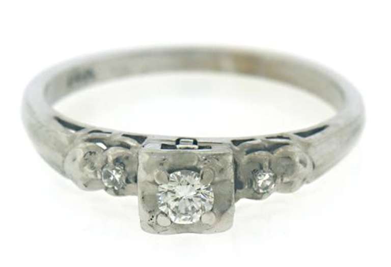 Vintage White Gold Diamond Ring