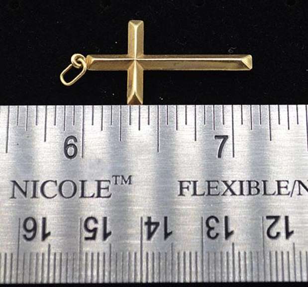 14KT GOLD CROSS PENDANT