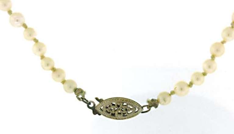 Vintage 14kt WG Pearl Strand Necklace