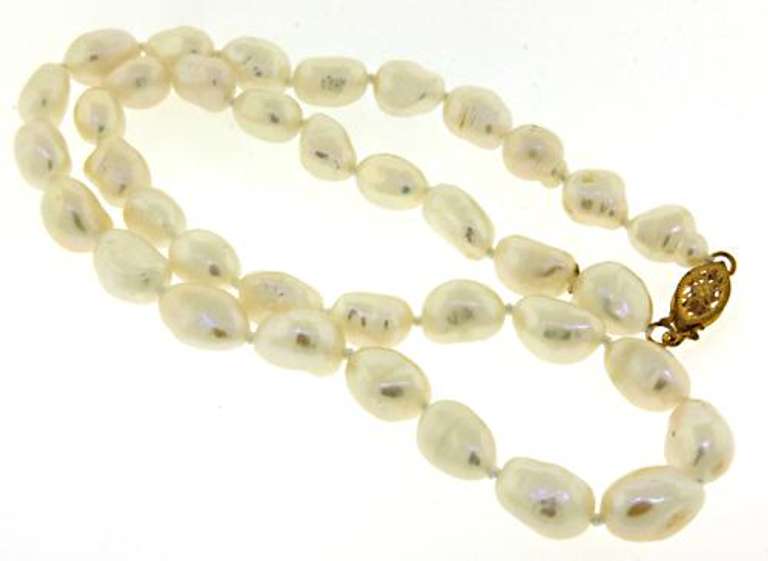 White Fresh Water Pearl Necklace