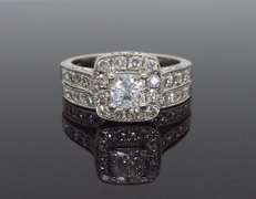 14K White Gold Certified Engagement & Wedding Set