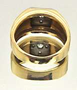 14K YELLOW AND WHITE GOLD DIAMOND MEN'S RING.