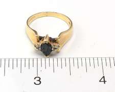 Beautiful 14KT Sapphire & Diamond Ring