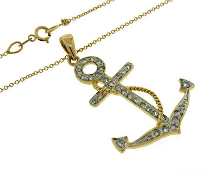 Pretty 18kt Diamond Anchor Necklace