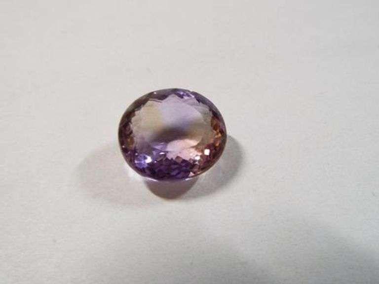 Spectacular AMETRINE Oval Bi-Color Gemstone 16.35 cts.