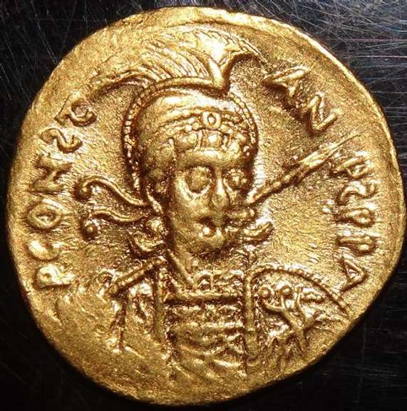 Constantine IV 668-685 AD Gold Solidus of Constantinople