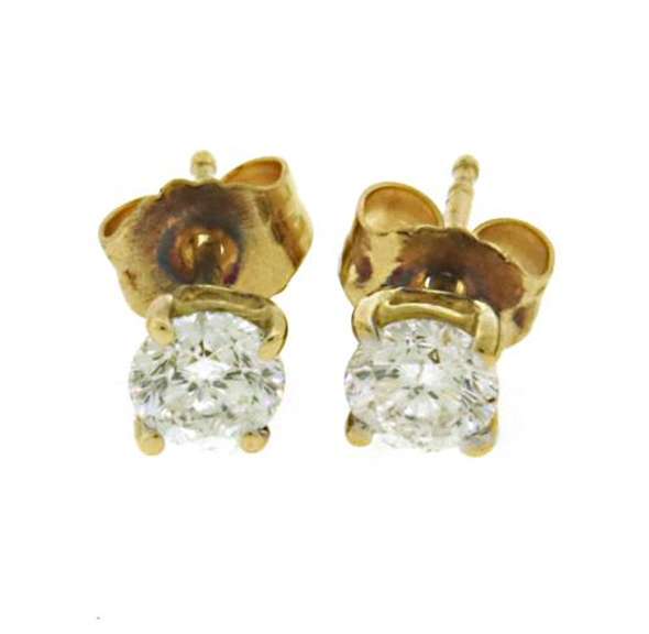 Elegant 0.50ctw RBC Diamond Stud Earrings