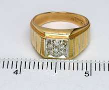 Stylish Mens Diamond Cluster Ring in Gold