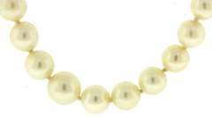 Vintage Graduated Pearl Necklace